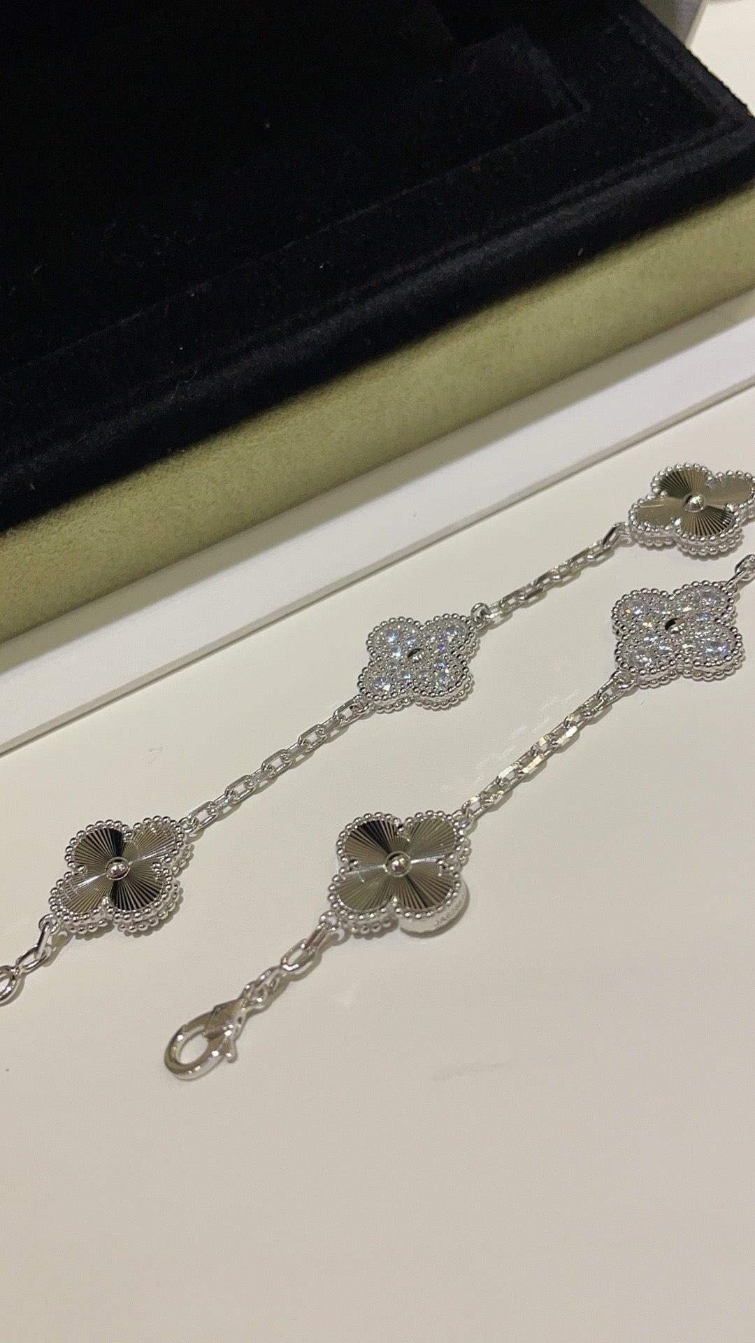 Silver Diamond 5 Motifs bracelet - 15mm medium size