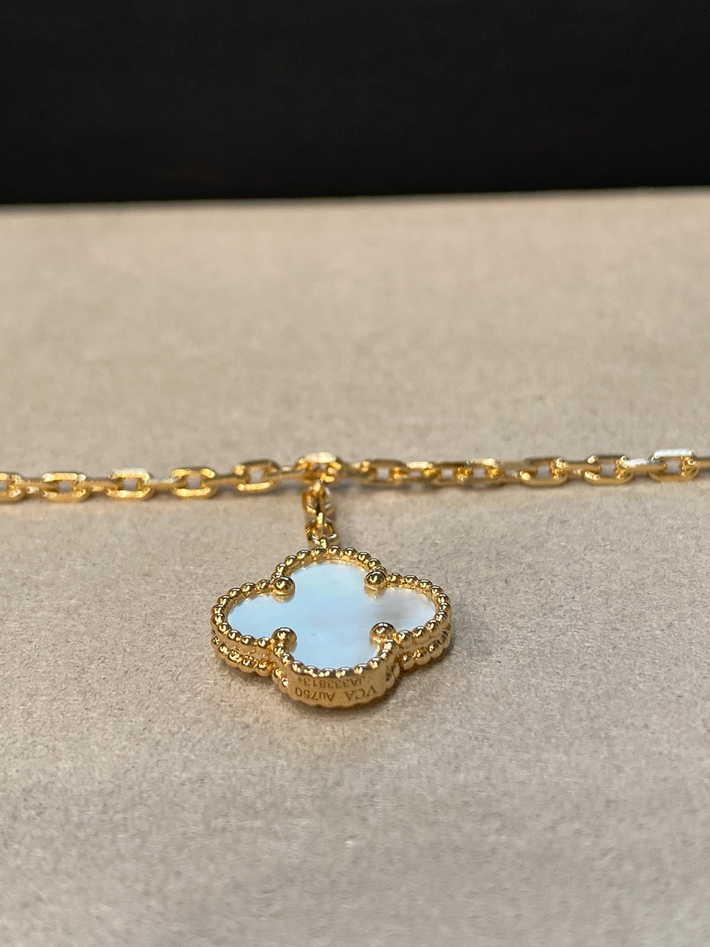 VCA 4 motifs Spring bracelet - Yellow gold