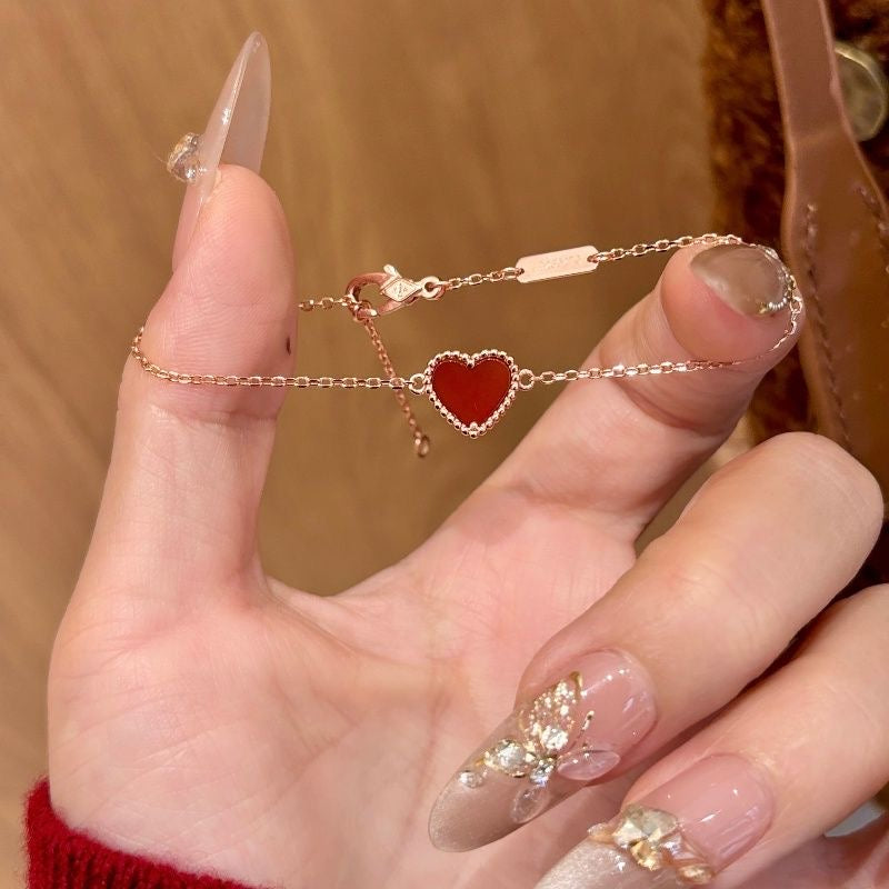 VCA Yellow Gold Carnelian 1 Motif Clover Mini Heart Bracelet- 9mm