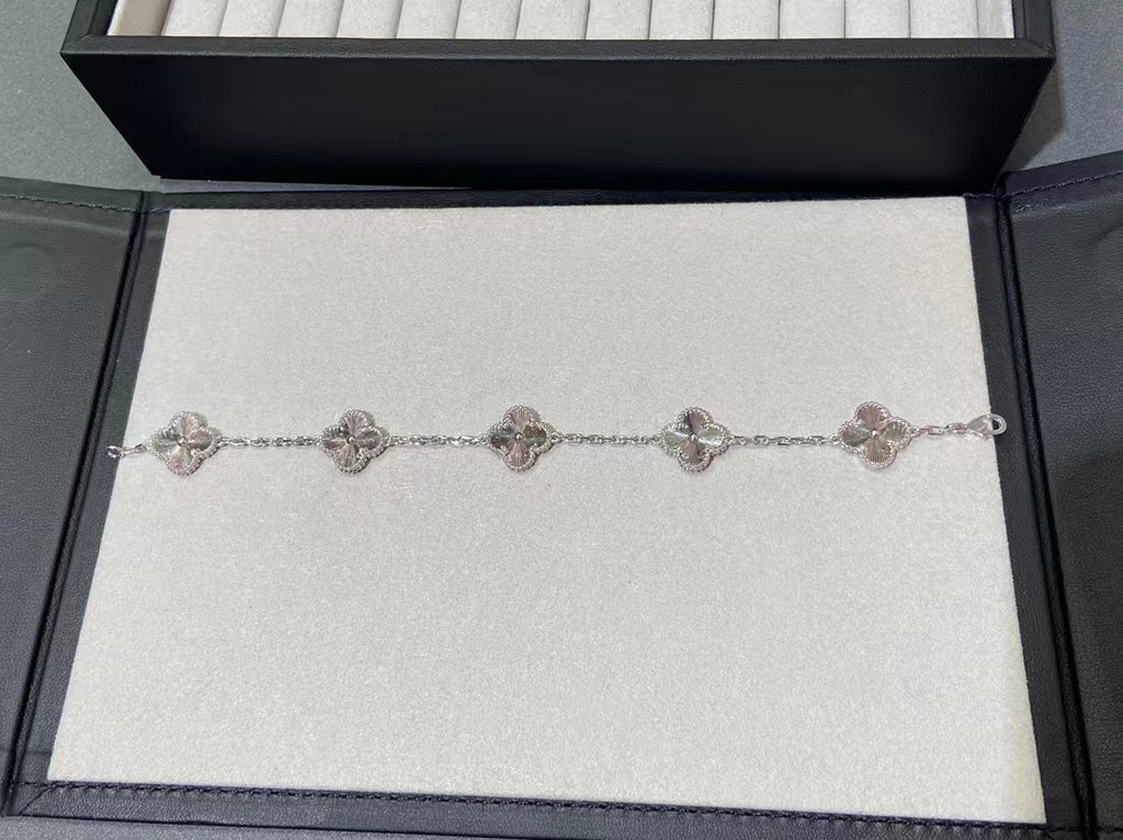5 Motifs Lucky Silver Bracelet