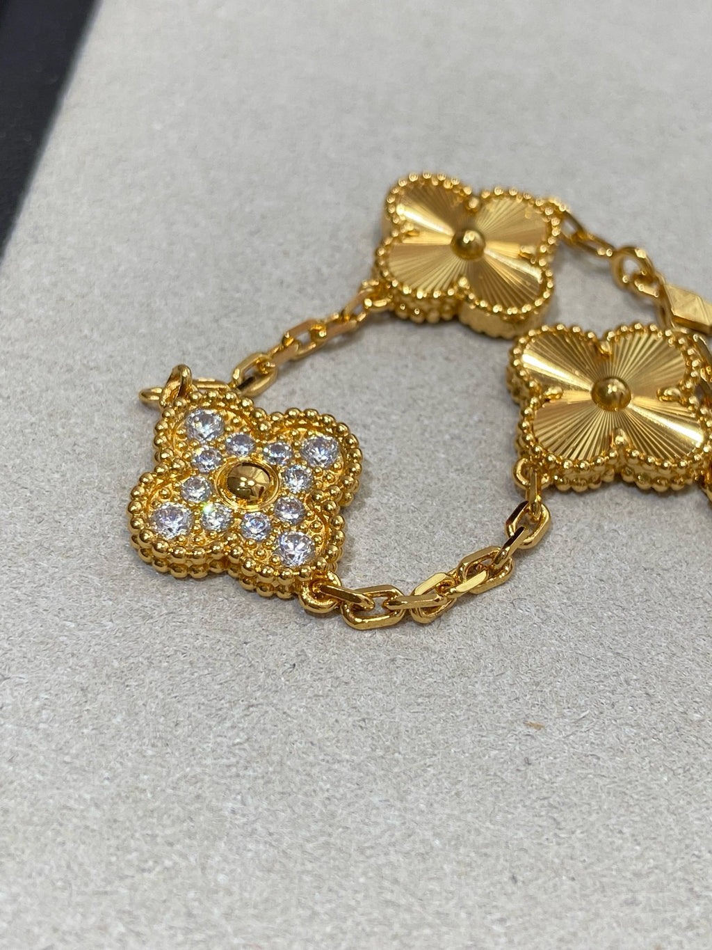 Yellow Gold Diamond 5 Motifs Bracelet- 15mm medium size