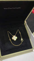 Mother of pearl yellow gold necklace 15mm
